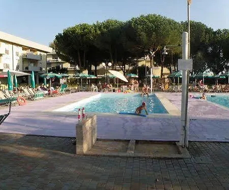 Hotel apartamentowy Residenza Pierre & Mare Luni