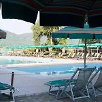 Residenza Pierre & Mare 3* Luni