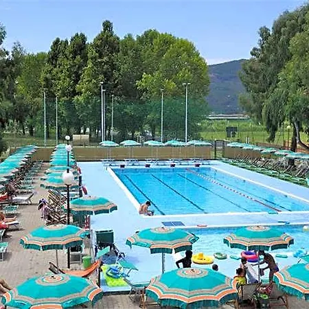 Lejlighedshotel Residenza Pierre & Mare Luni