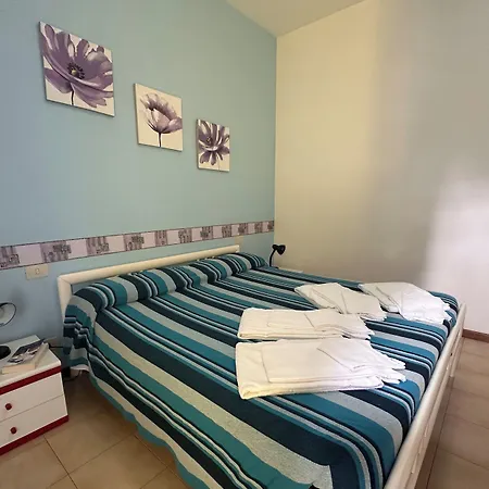 Residenza Pierre & Mare 3* Luni