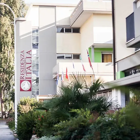 Pierre & Vacances Residence Italia Appart hôtel Luni