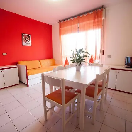 Pierre & Vacances Residence Italia Luni